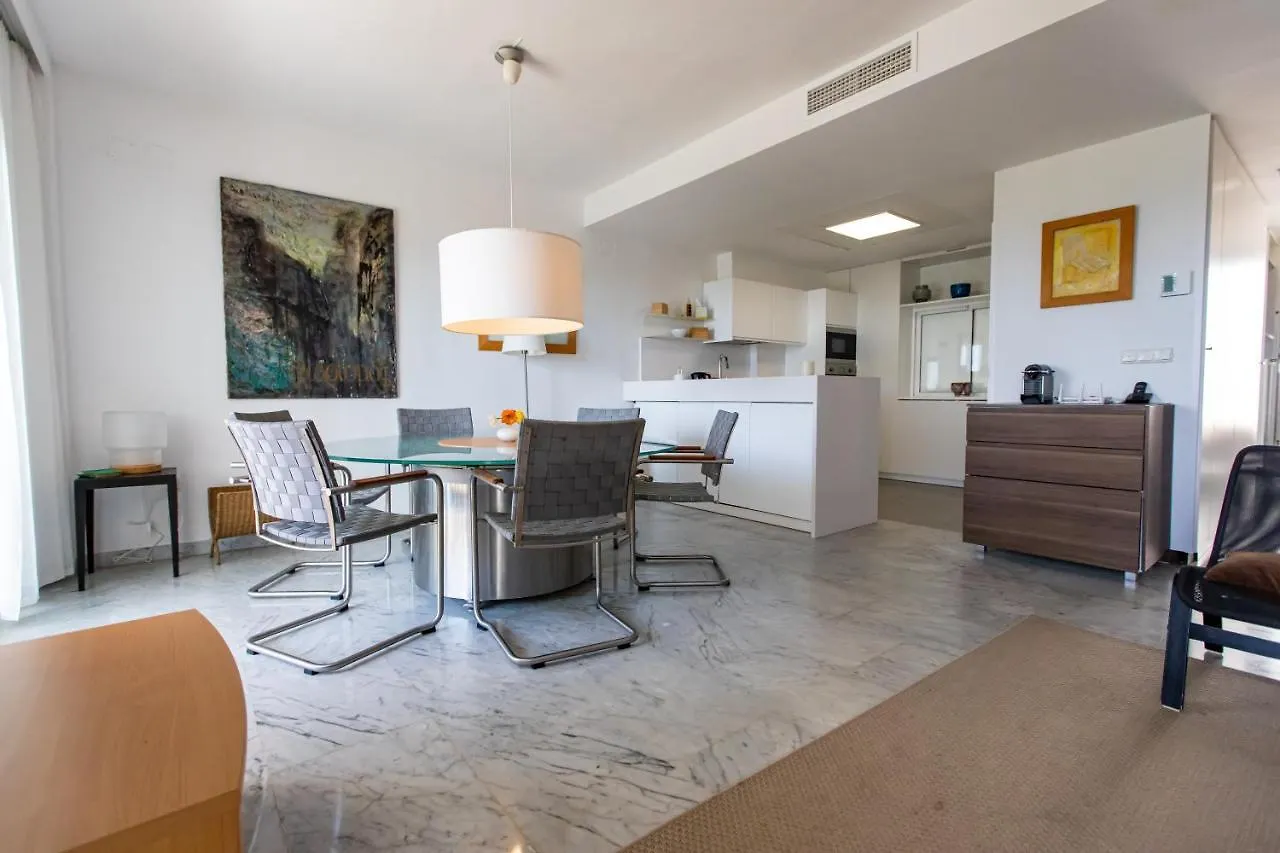 בית נופש הוילה מארבלה Casa 1 Linea De Playa. ספרד
