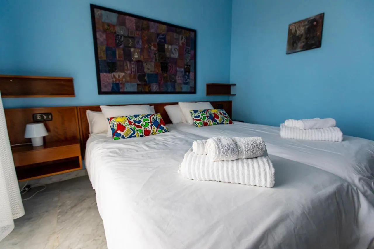 Casa 1 Linea De Playa. Villa Marbella Holiday home