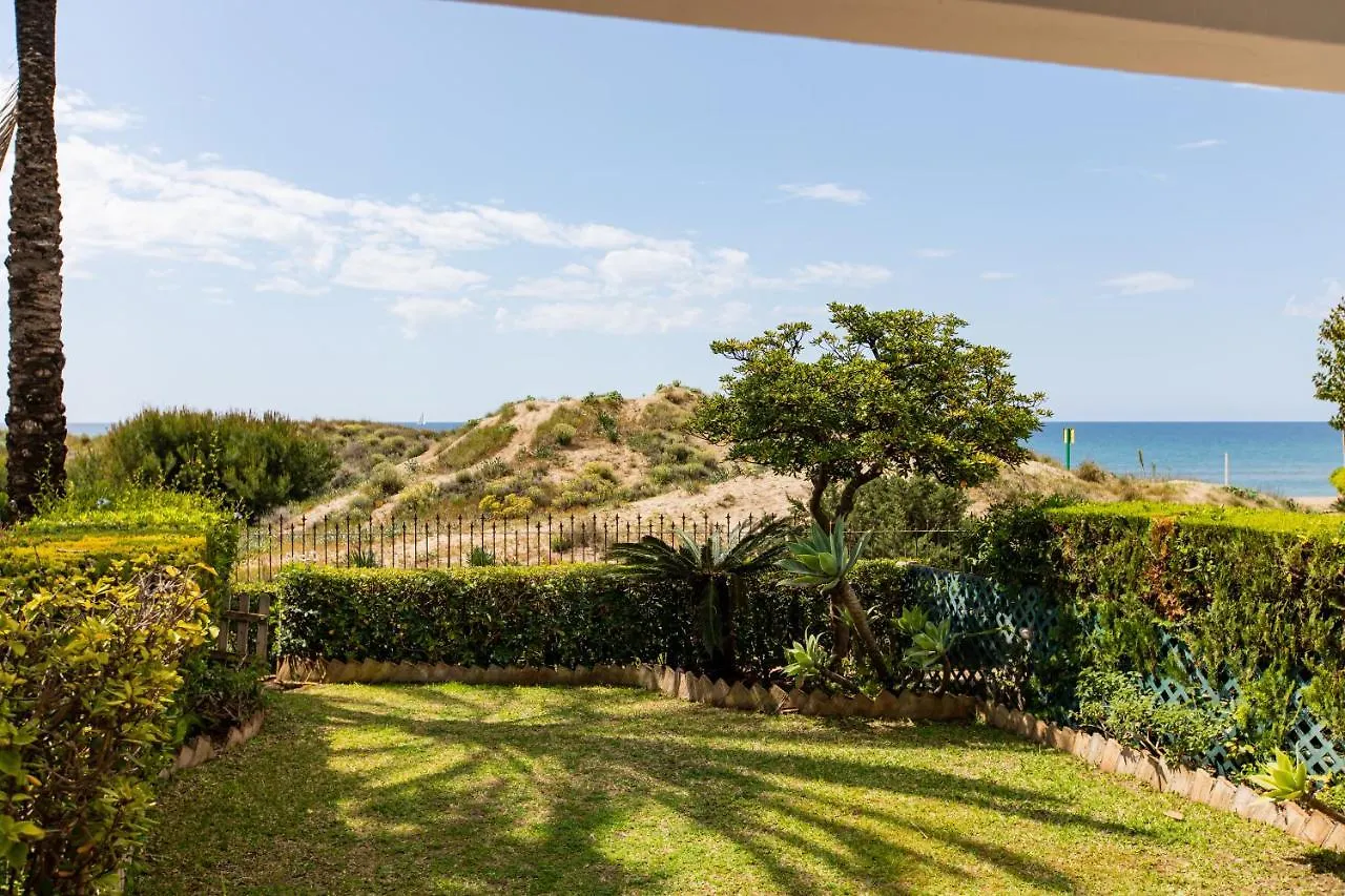 Casa 1 Linea De Playa. Villa Marbella Spain