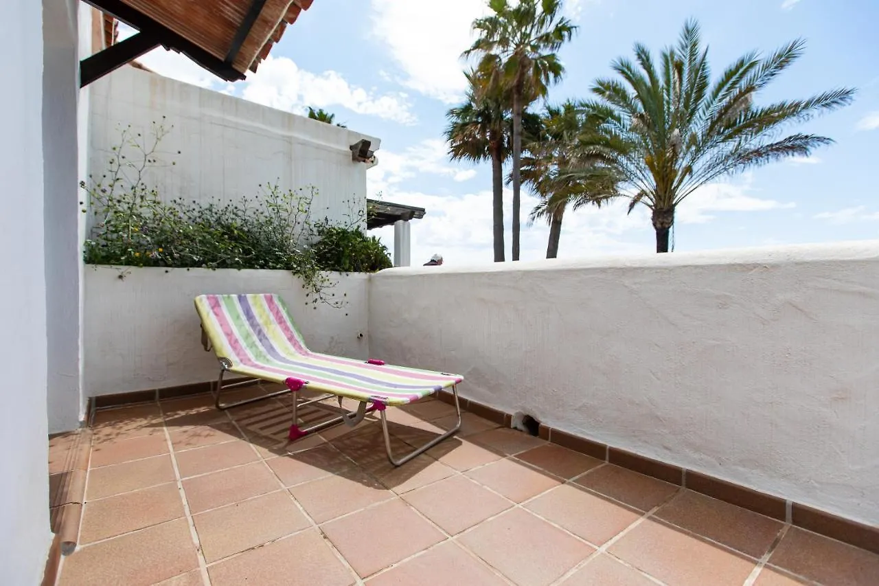 Casa 1 Linea De Playa. Villa Marbella Holiday home