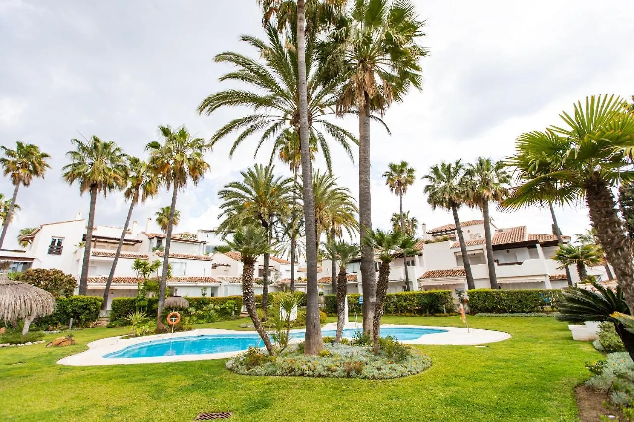 Casa 1 Linea De Playa. Villa Marbella