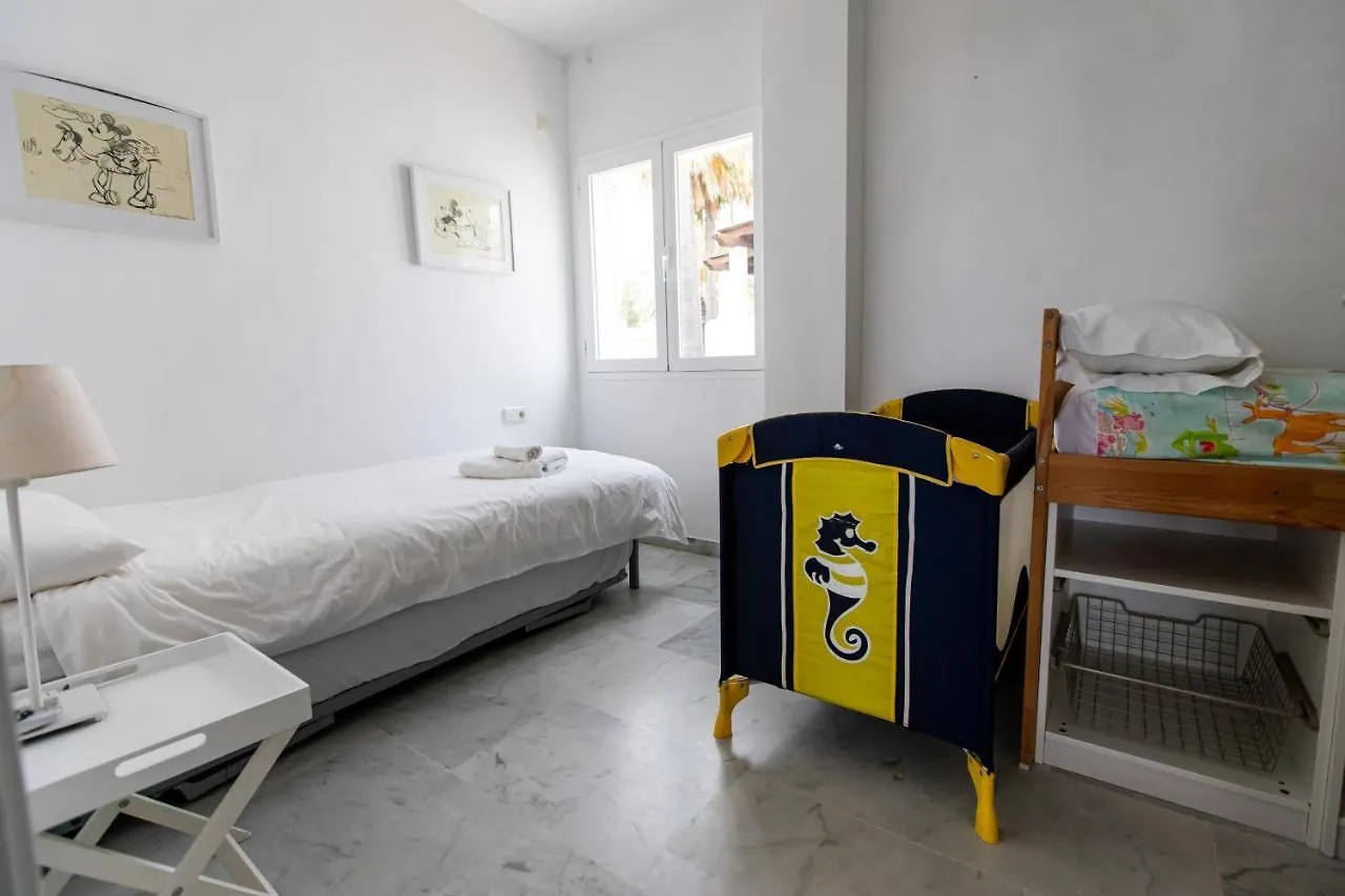 Casa 1 Linea De Playa. Villa Marbella Holiday home