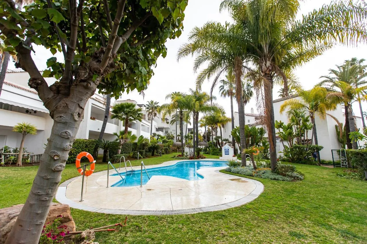 Casa 1 Linea De Playa. Villa Marbella Holiday home